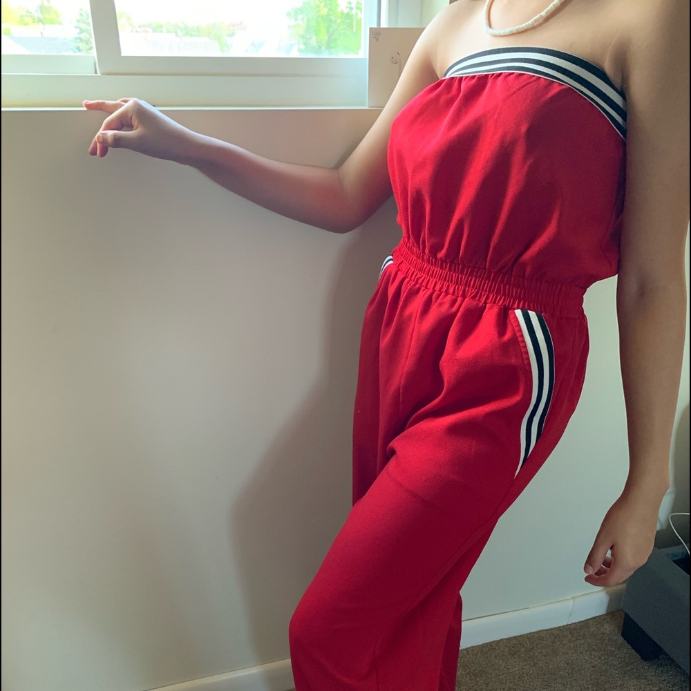 cute elegant jumpsuit! with stripes